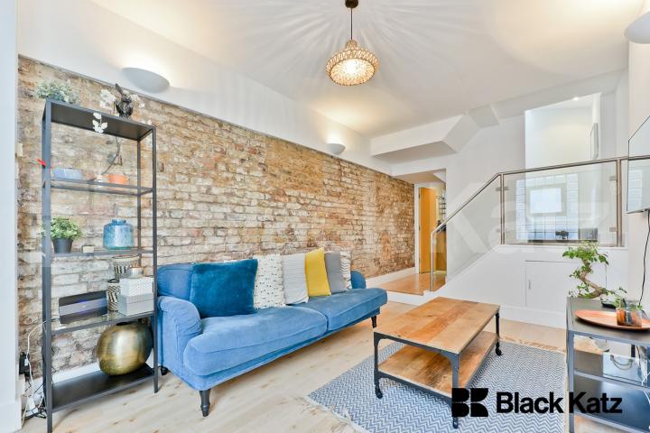 Unique and Contemporary House in the Heart of London Bridge Alice Street, London Bridge